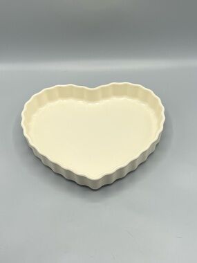 Pfaltzgraff Heart Shape Pie Plate Baking Dish